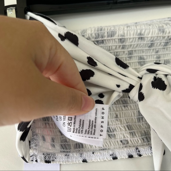 Topshop shired smocked Dalmatian print tie up Bandeau top - Picture 5 of 6